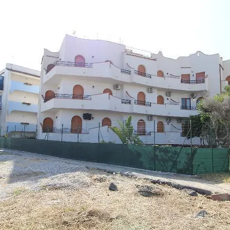 Apartman Liliana Giardini Naxos