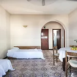 Liliana * Giardini-Naxos