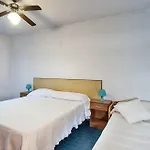 Liliana * Giardini-Naxos