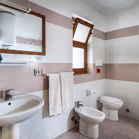 Liliana Apartment *