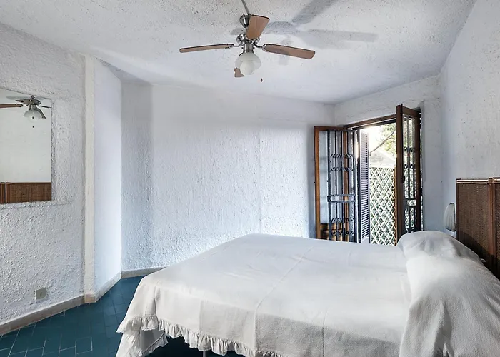 Liliana ジャルディーニ・ナクソス