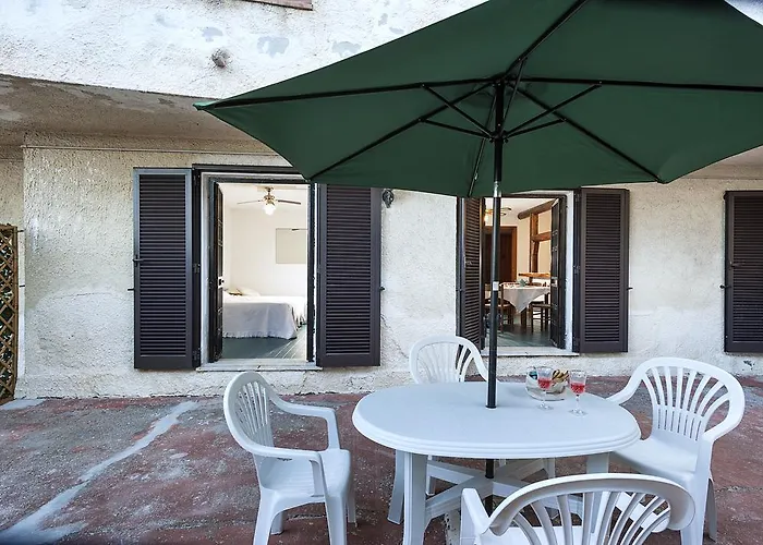 アパート Liliana