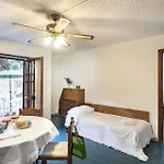 Liliana Apartment